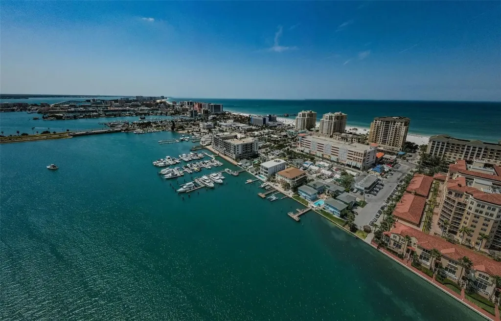 479 E Shore Drive Clearwater FL 33767