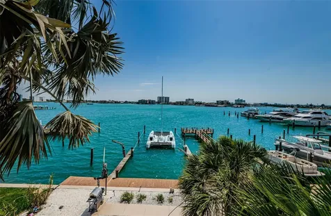 479 E Shore Drive Clearwater FL 33767