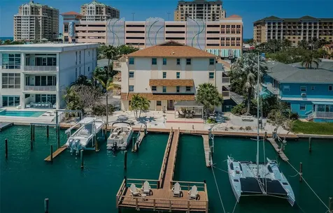 479 E Shore Drive Clearwater FL 33767