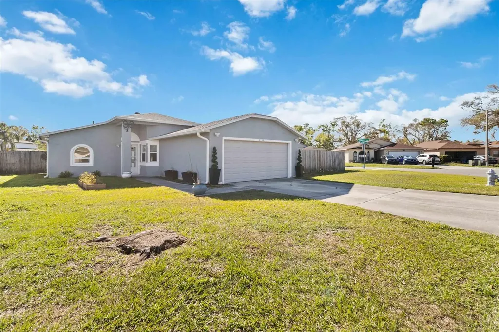 2733 Montego Bay Boulevard Kissimmee FL 34746