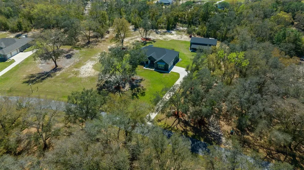 11707 SE 101st Court Road Belleview FL 34420