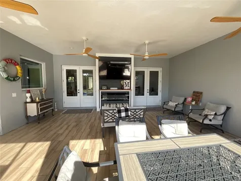 11707 SE 101st Court Road Belleview FL 34420