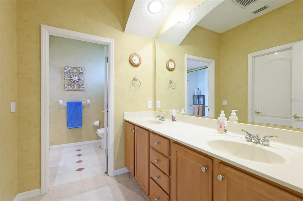 6103 Aviary Court Bradenton FL 34203
