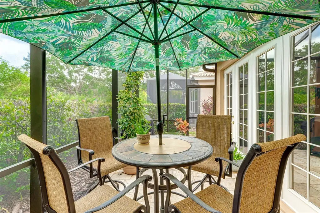 6103 Aviary Court Bradenton FL 34203