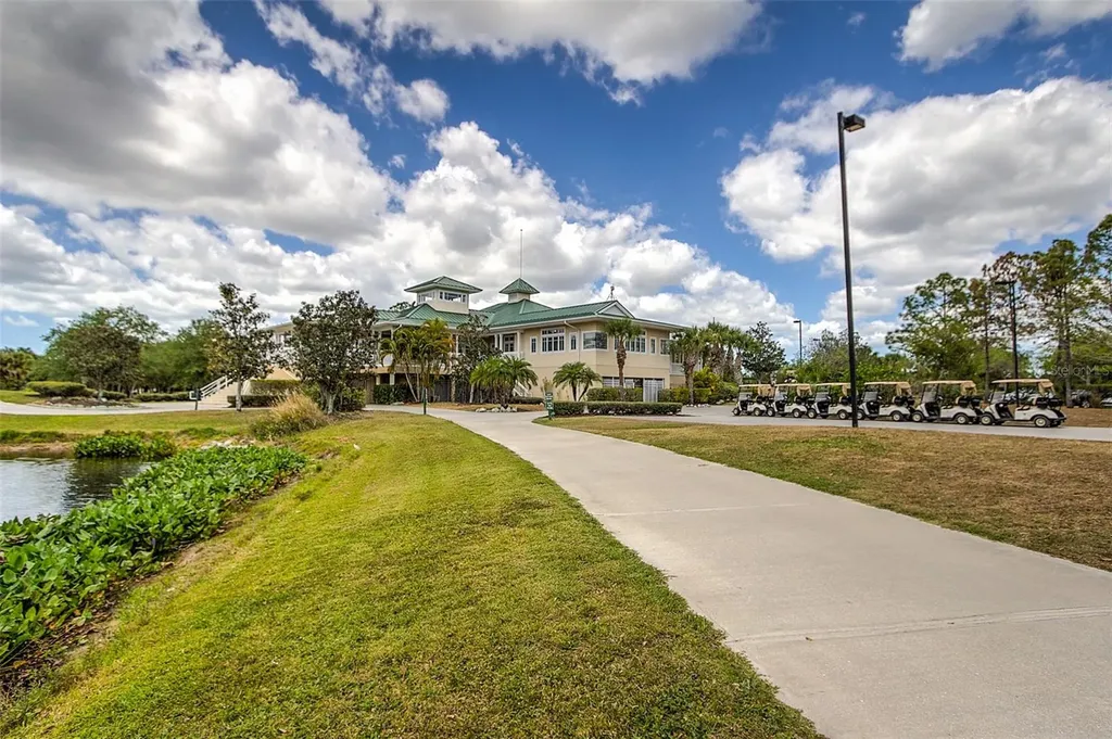 6103 Aviary Court Bradenton FL 34203