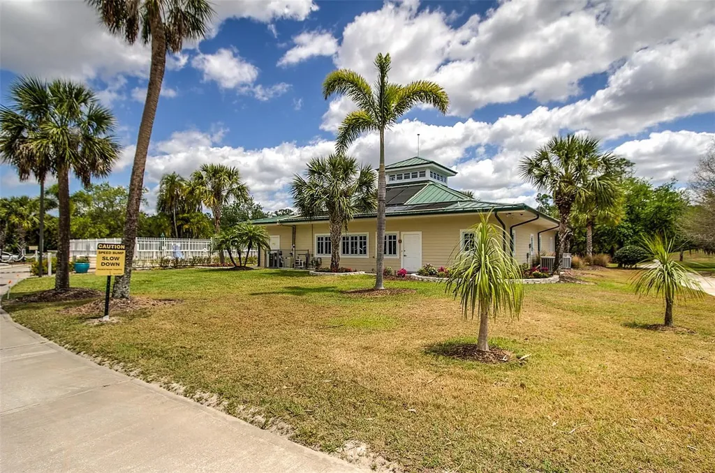 6103 Aviary Court Bradenton FL 34203