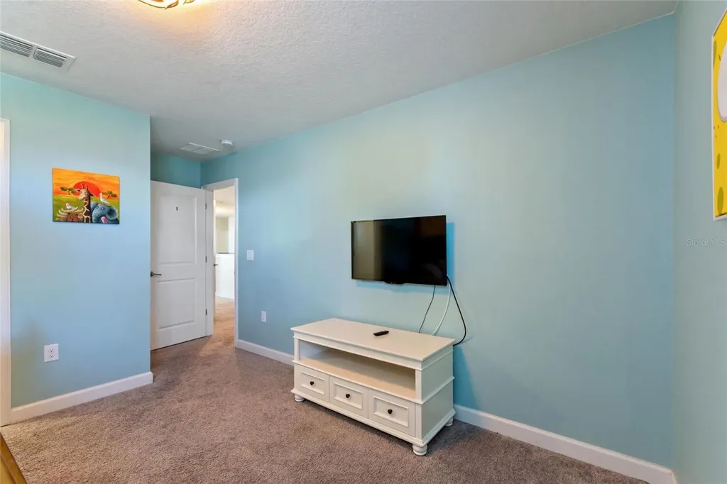 1524 Flange Drive Davenport FL 33896