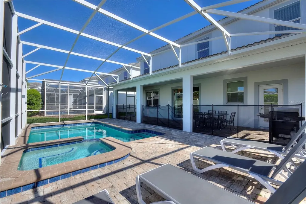 1524 Flange Drive Davenport FL 33896