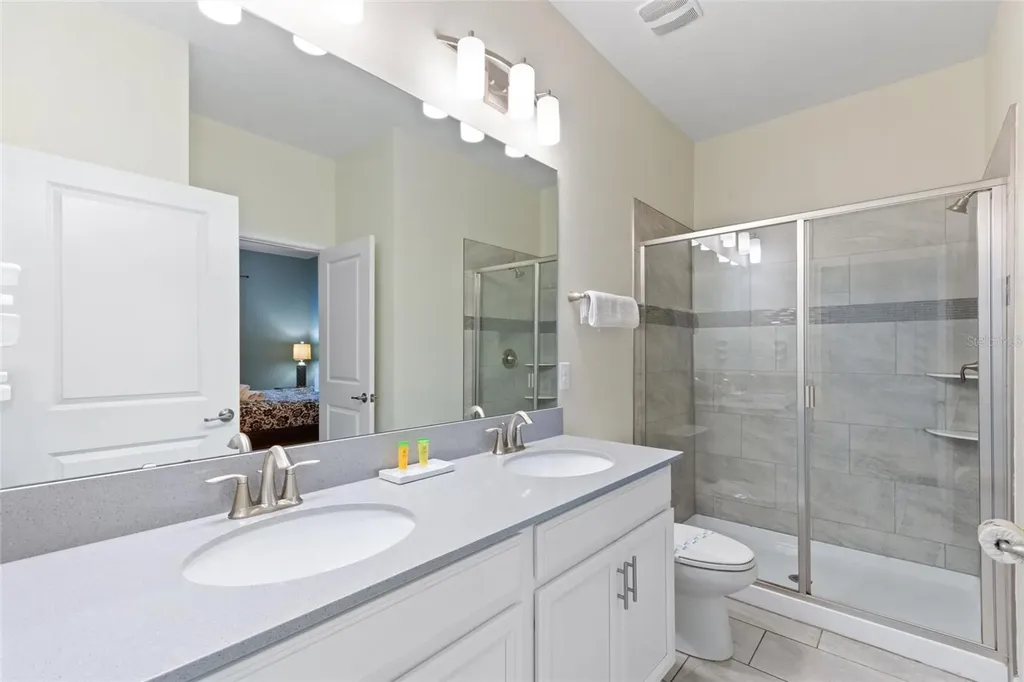 1524 Flange Drive Davenport FL 33896