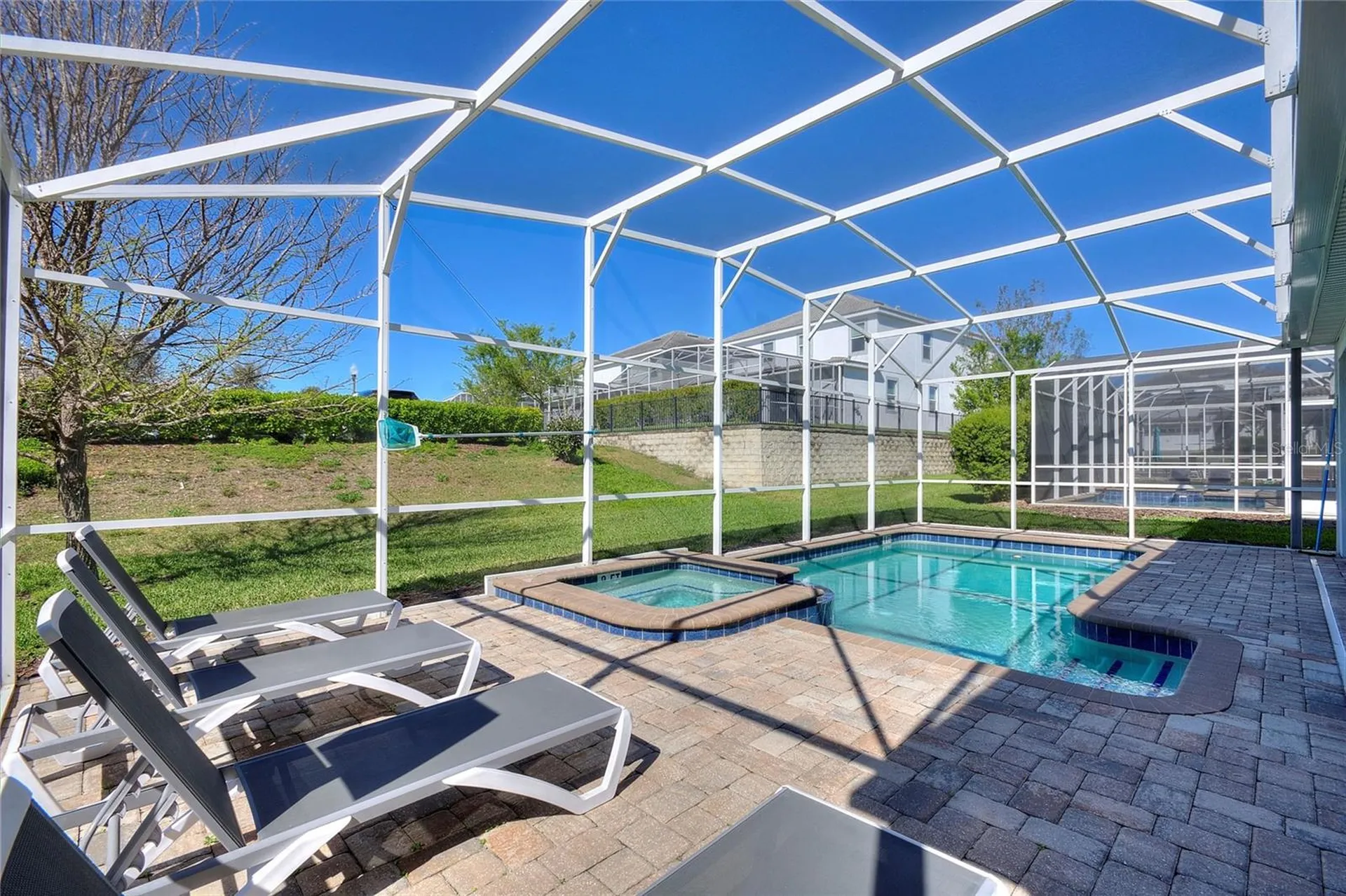 1524 Flange Drive Davenport FL 33896