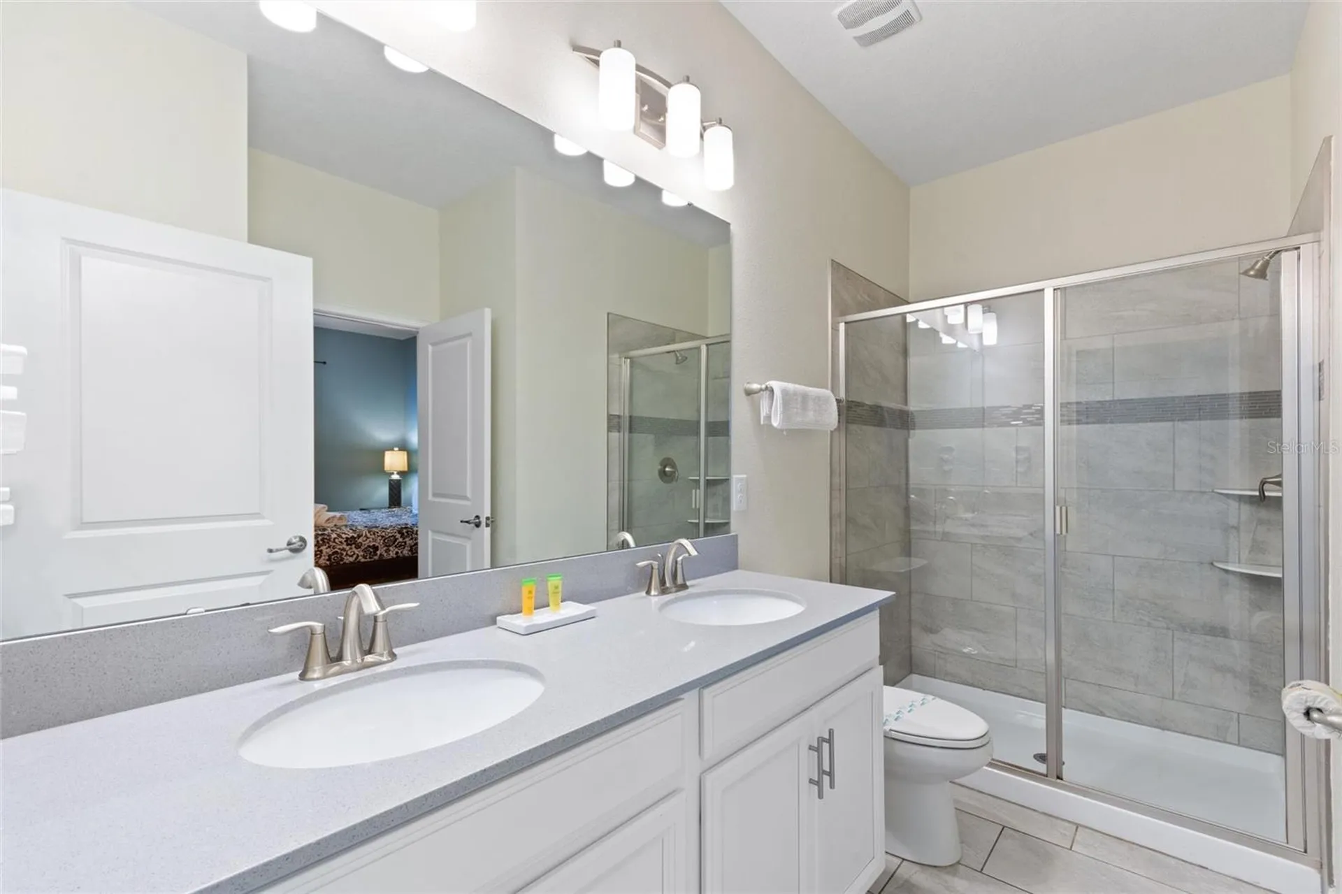 1524 Flange Drive Davenport FL 33896