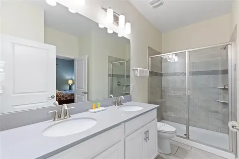 1524 Flange Drive Davenport FL 33896