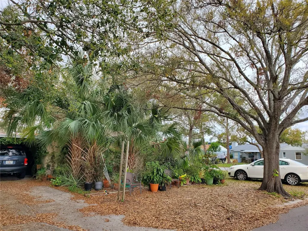 4202 W Bay Vista Avenue Tampa FL 33611