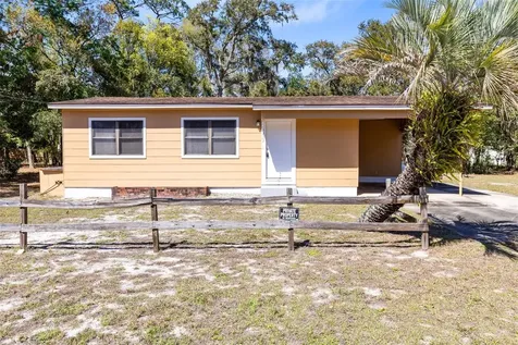 1533 Pine Street Apopka FL 32703