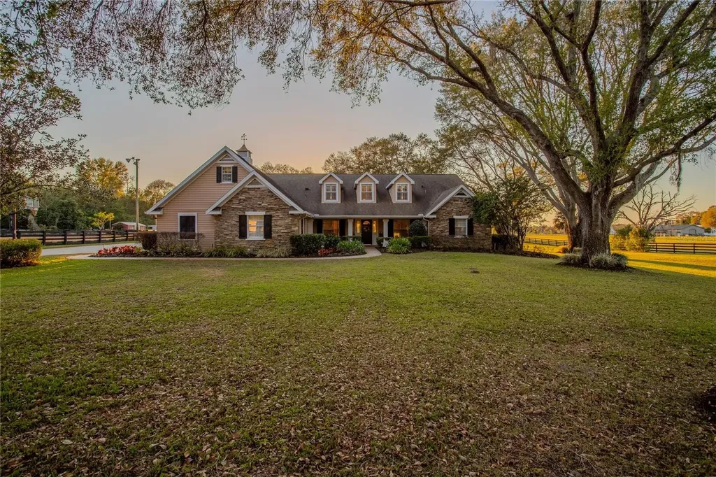 31707 Orange Street Sorrento FL 32776