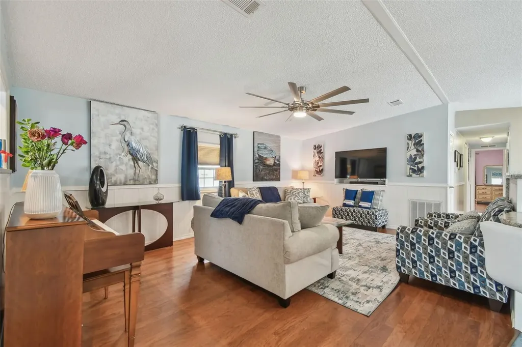 12651 Seminole Boulevard Largo FL 33778