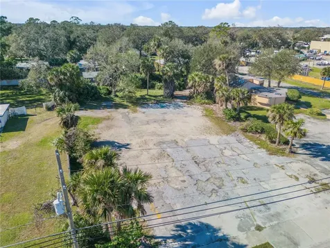 1296 N Dixie Freeway New Smyrna Beach FL 32168