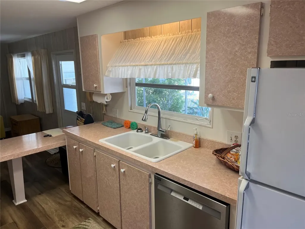 532 Via Veneto Venice FL 34285