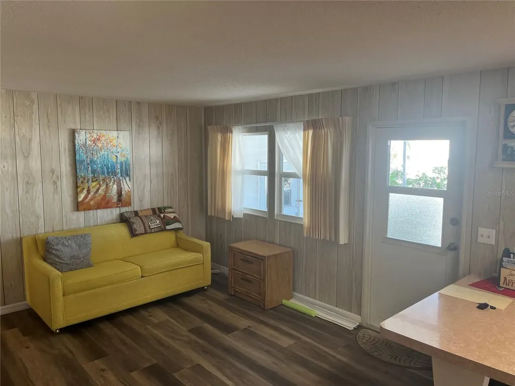 532 Via Veneto Venice FL 34285