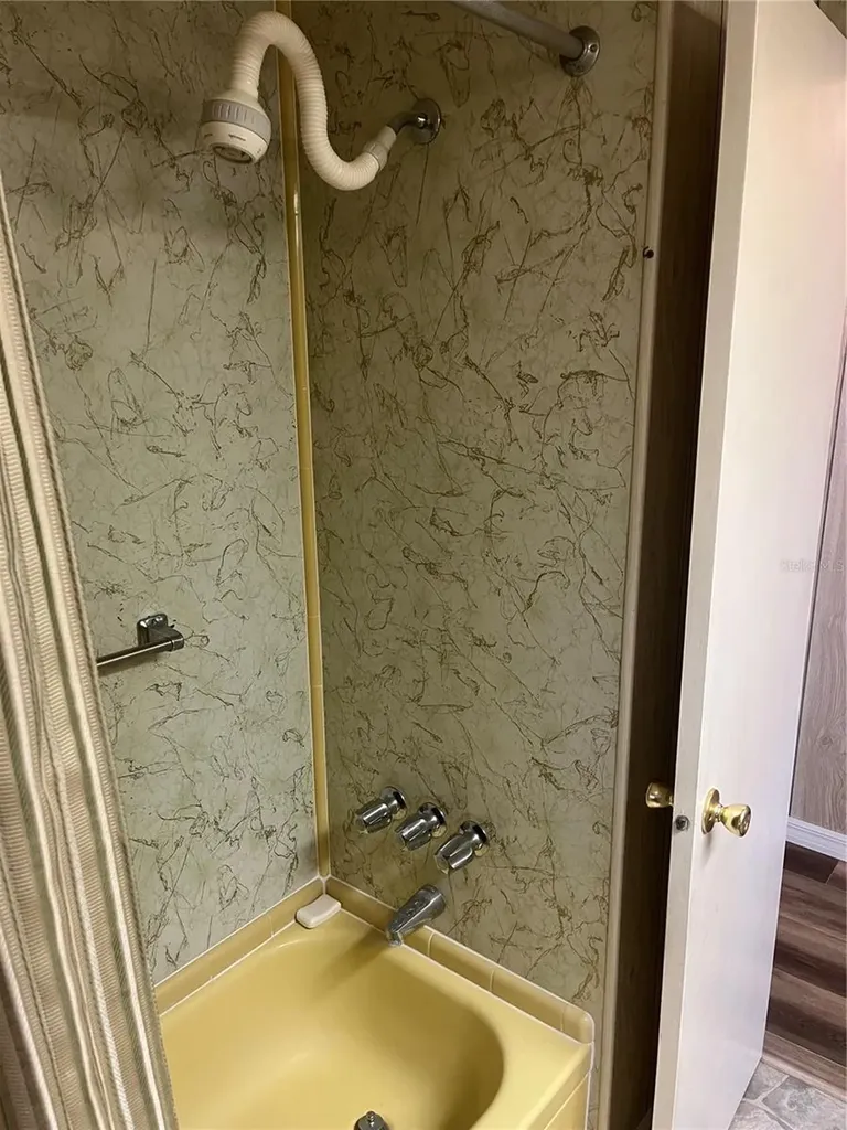 532 Via Veneto Venice FL 34285