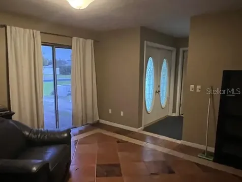 547 Eastwood Drive Naples FL 34110