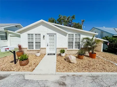 4 Braden Castle Drive Bradenton FL 34208