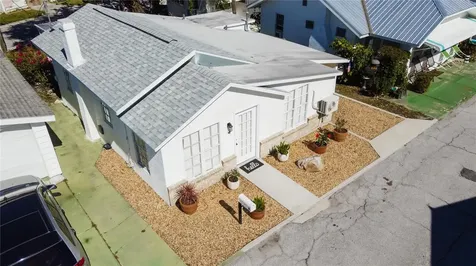 4 Braden Castle Drive Bradenton FL 34208