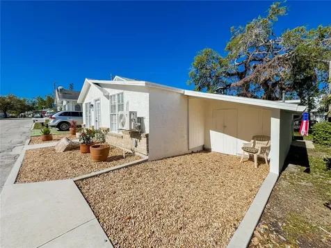 4 Braden Castle Drive Bradenton FL 34208