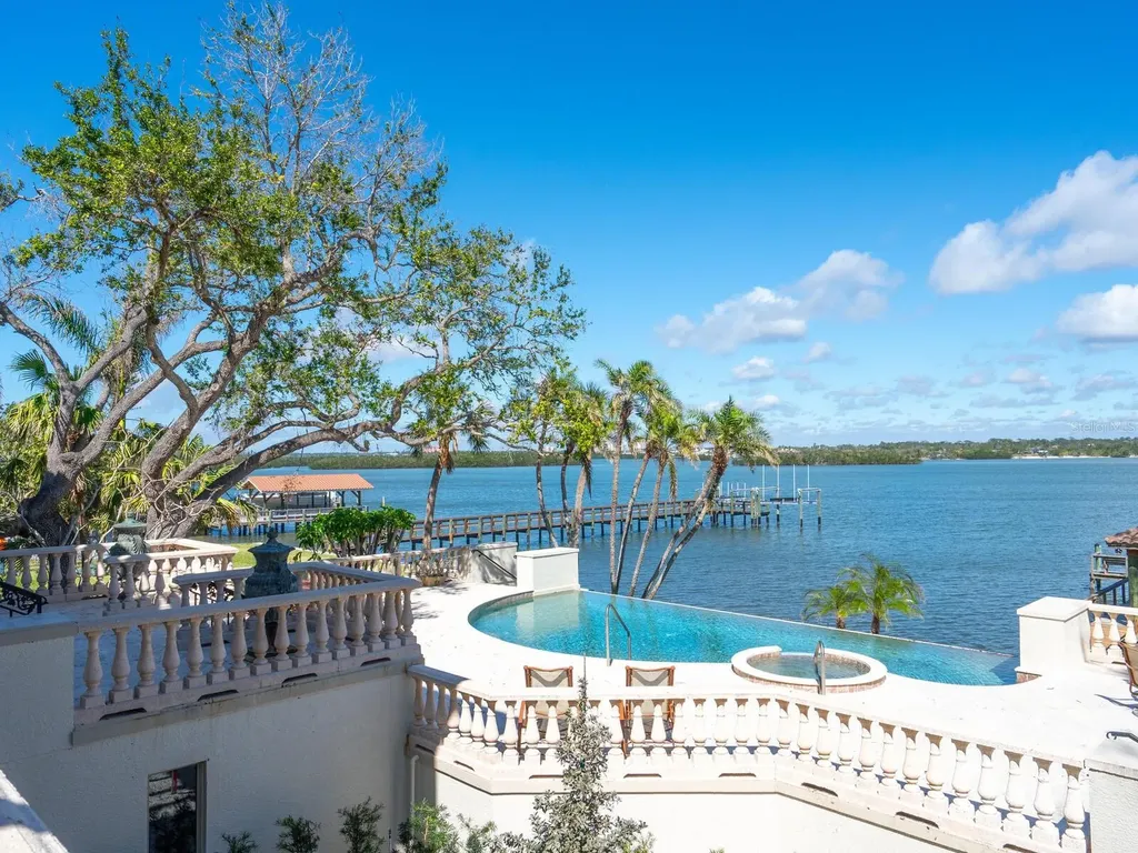 1216 N Casey Key Road Osprey FL 34229