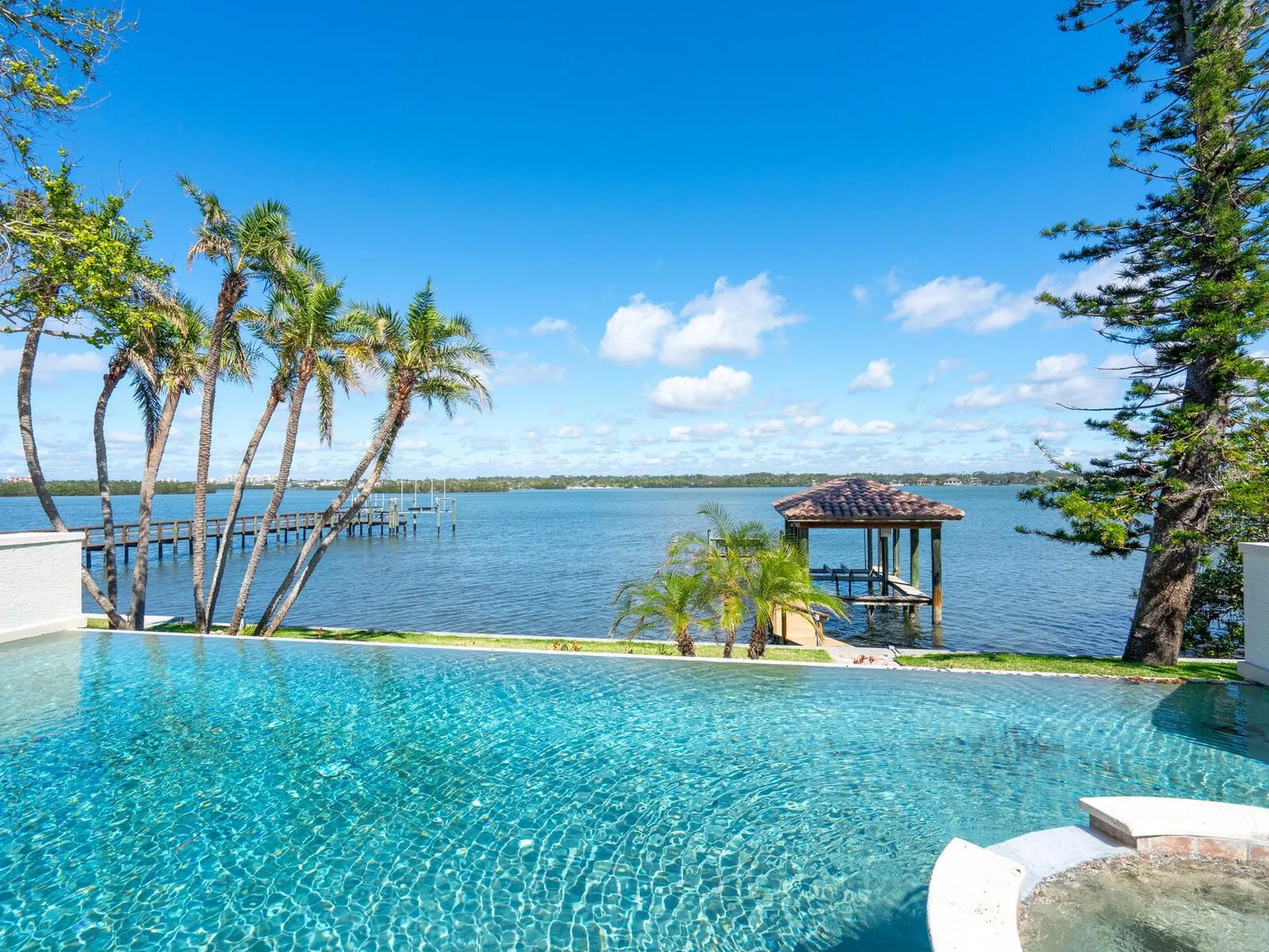 1216 N Casey Key Road Osprey FL 34229