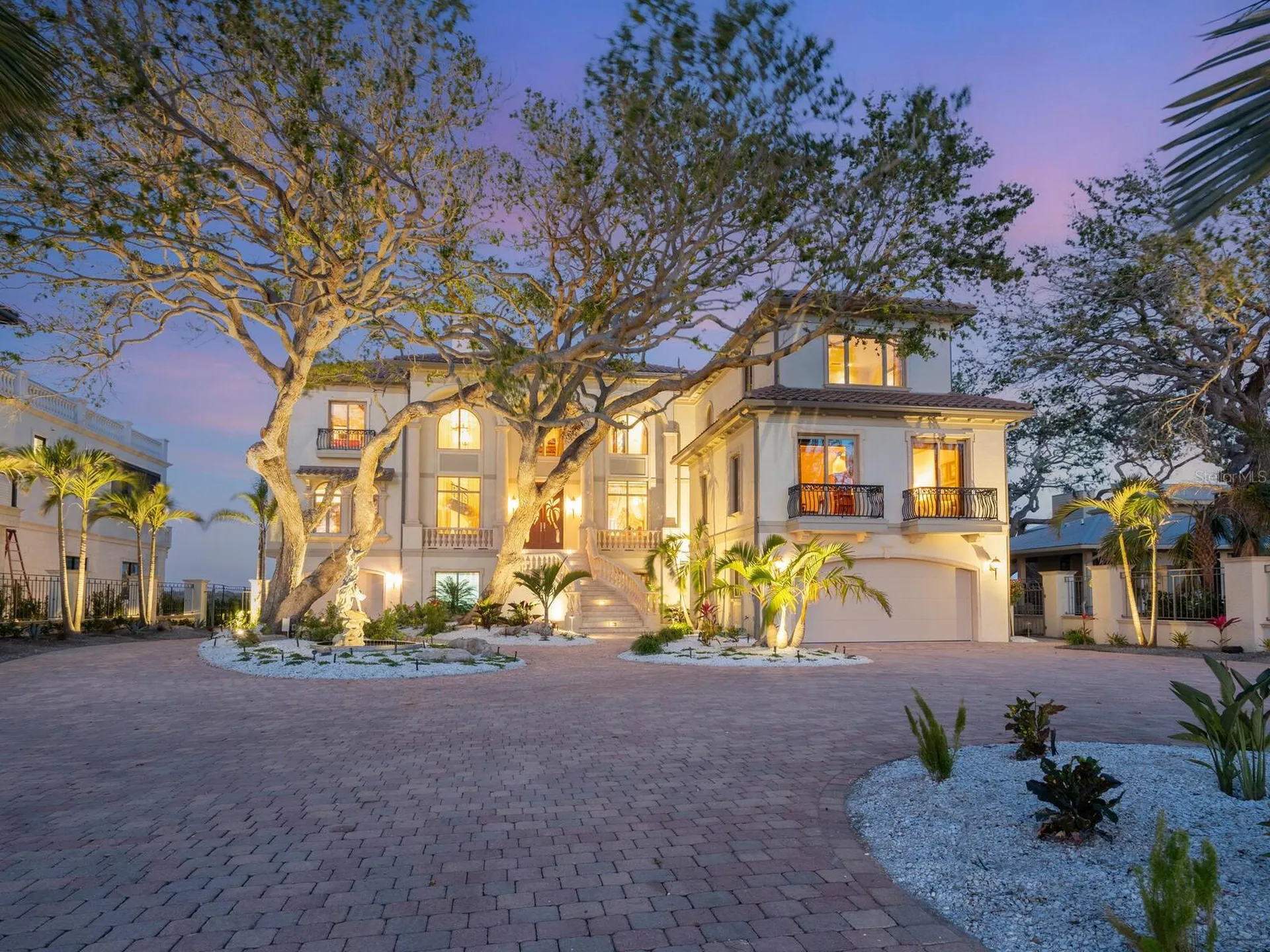 1216 N Casey Key Road Osprey FL 34229