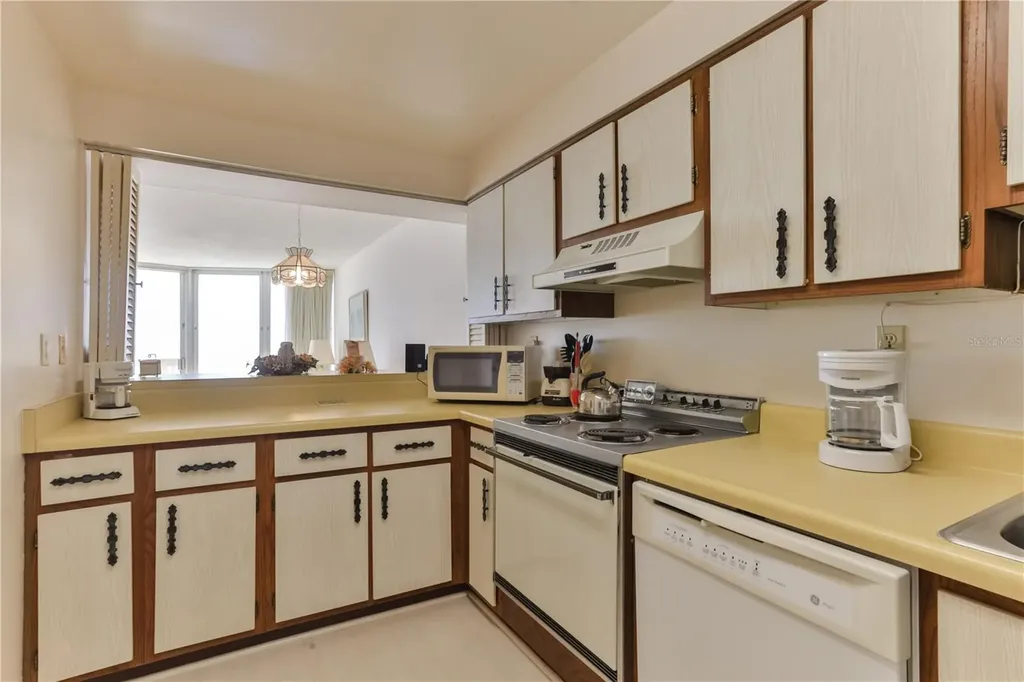 1133 Ocean Shore Boulevard Ormond Beach FL 32176