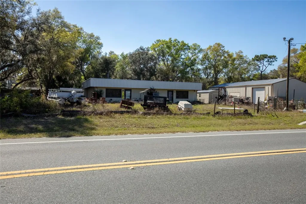8790 State Road 21 Melrose FL 32666