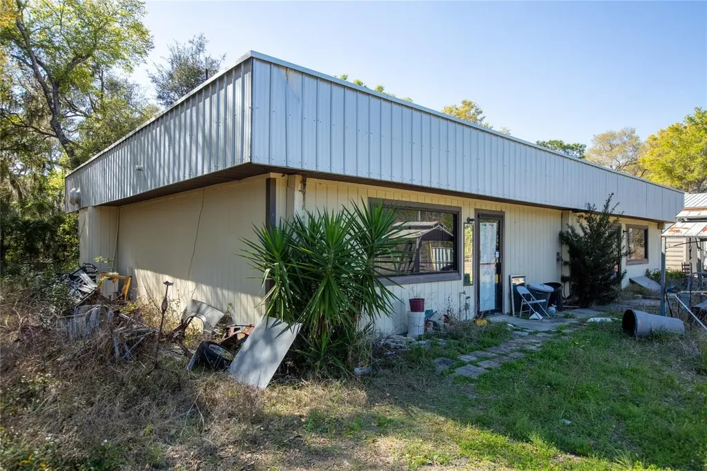 8790 State Road 21 Melrose FL 32666