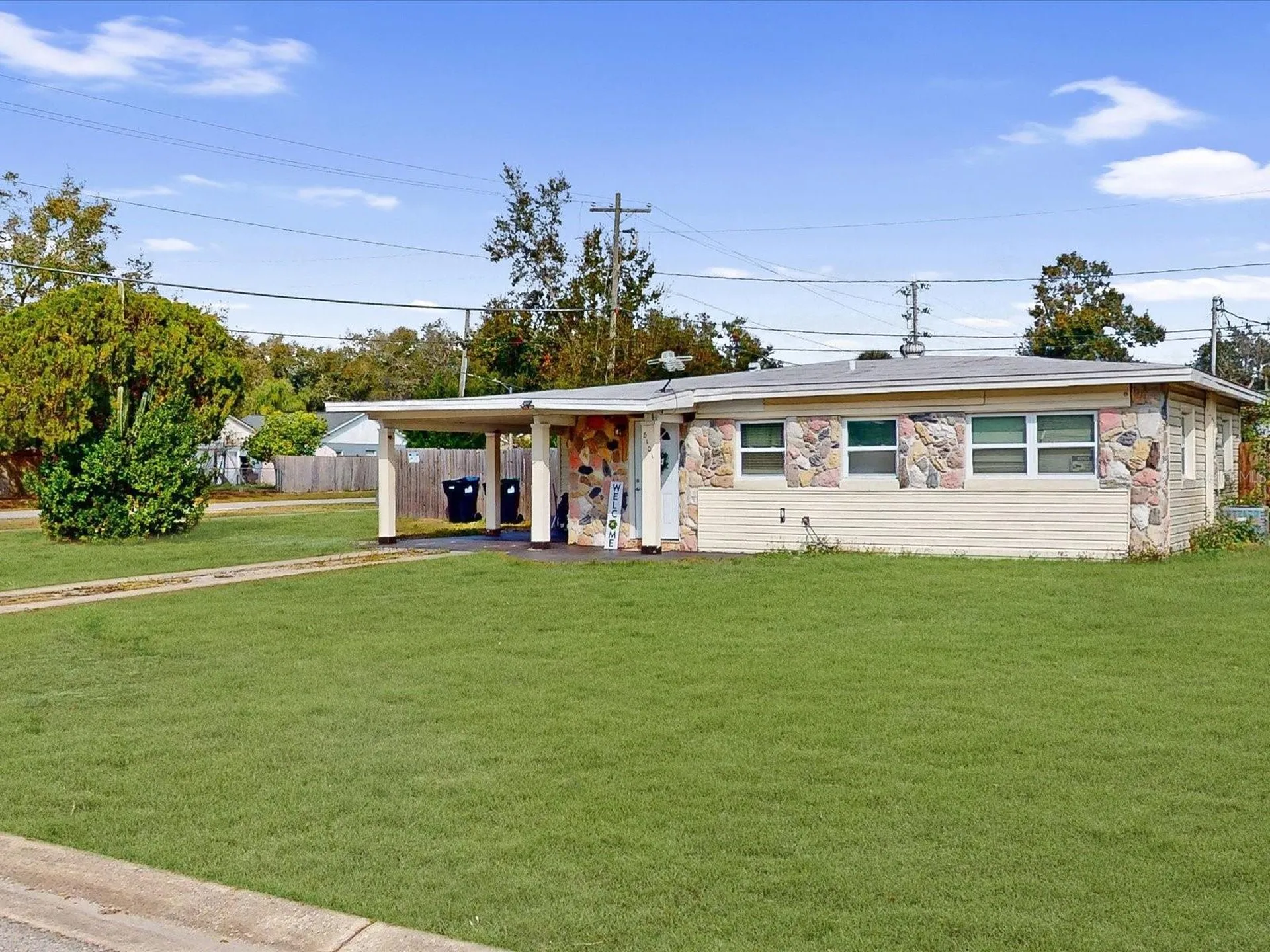 8101 Dominguin Street Orlando FL 32817