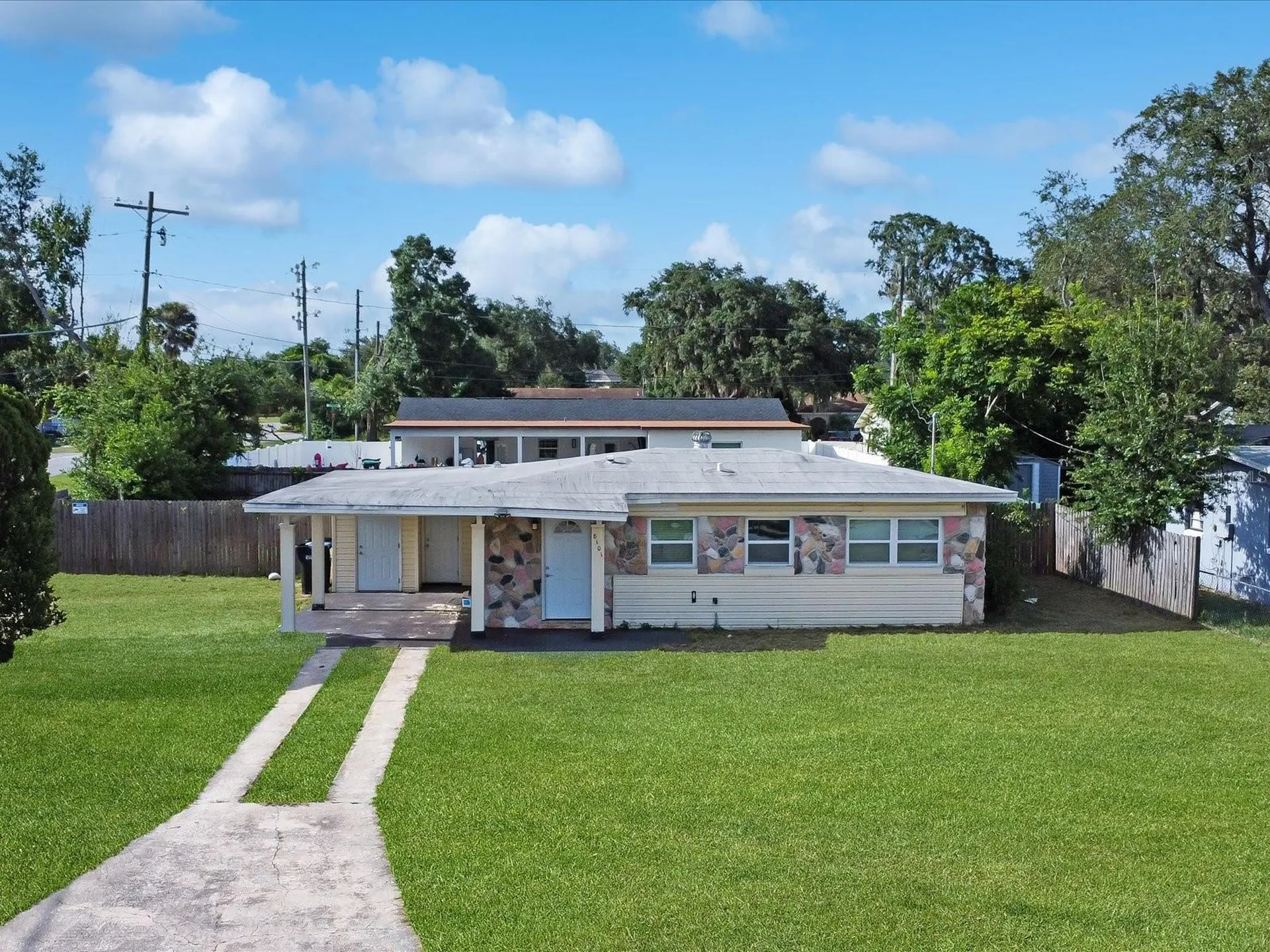 8101 Dominguin Street Orlando FL 32817