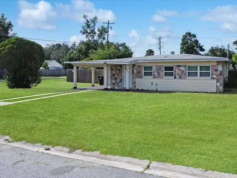 8101 Dominguin Street Orlando FL 32817