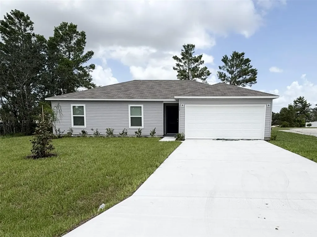 137 Maple Drive W Kissimmee FL 34759