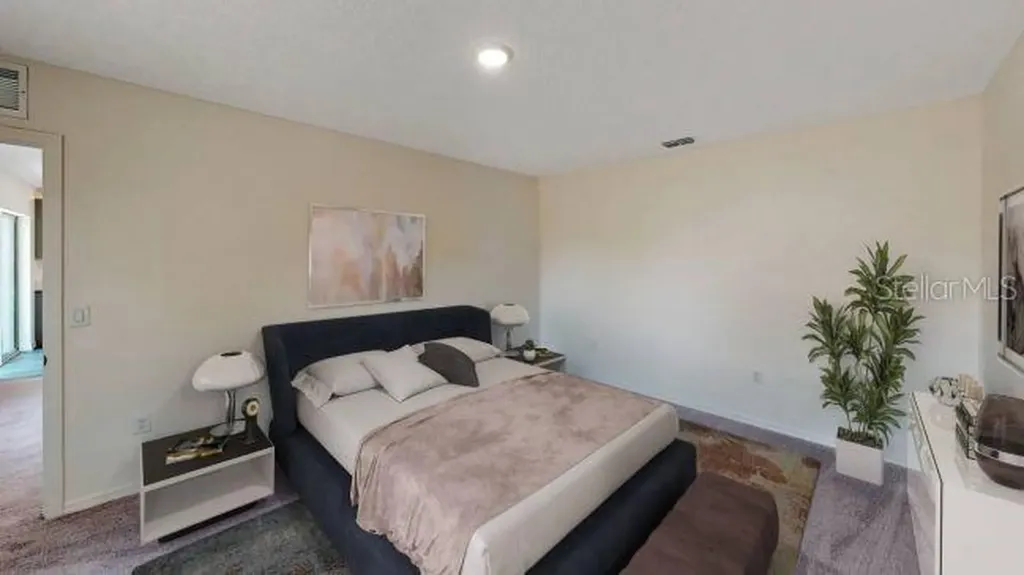 137 Maple Drive W Kissimmee FL 34759