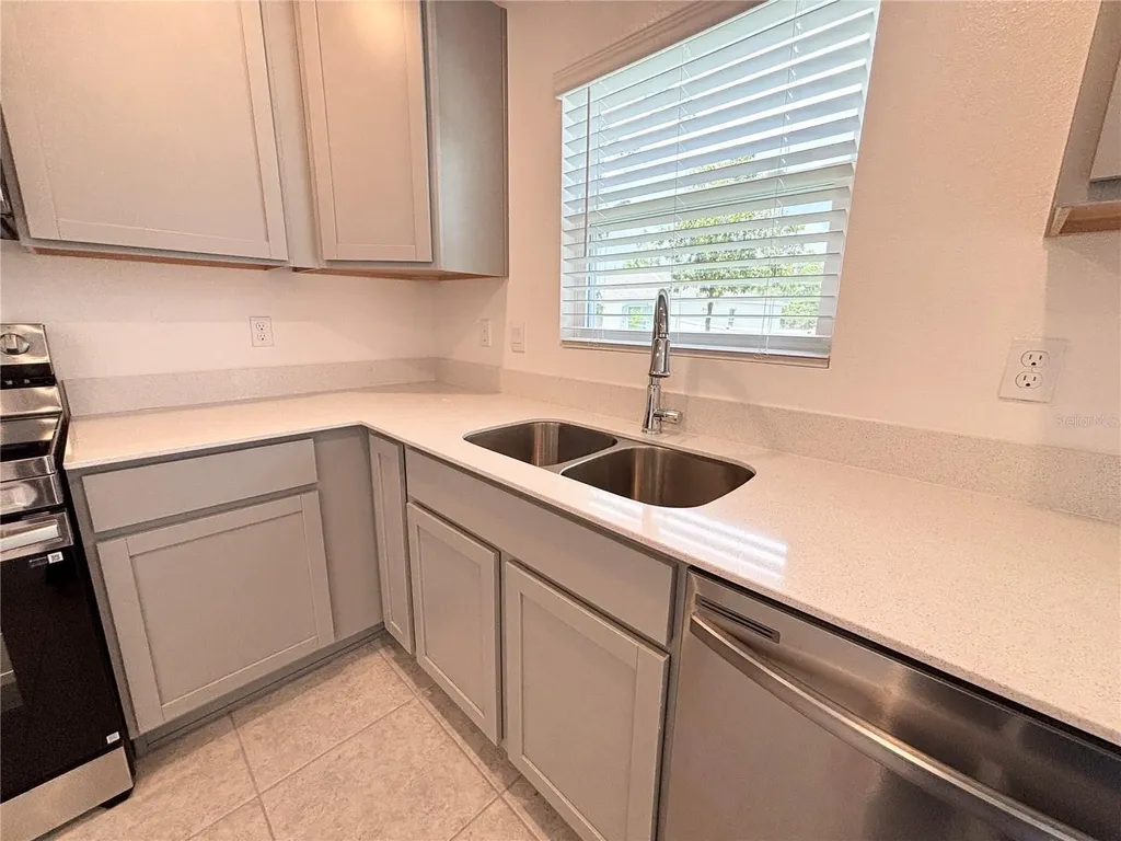 137 Maple Drive W Kissimmee FL 34759