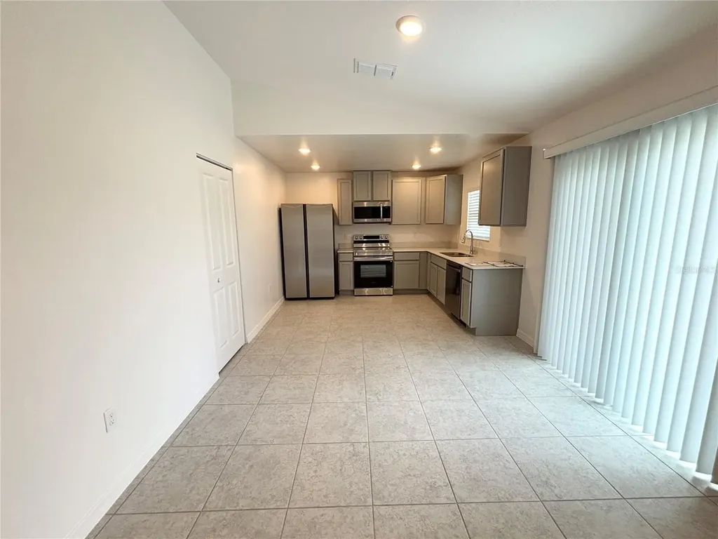 137 Maple Drive W Kissimmee FL 34759