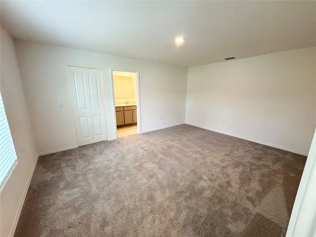 137 Maple Drive W Kissimmee FL 34759