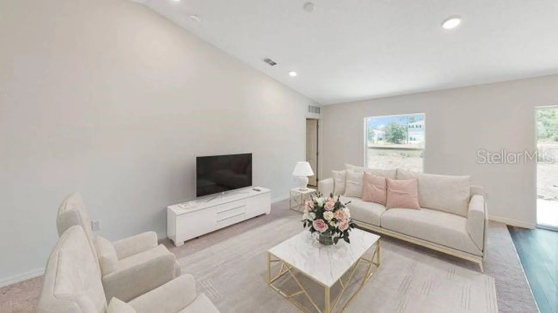 137 Maple Drive W Kissimmee FL 34759