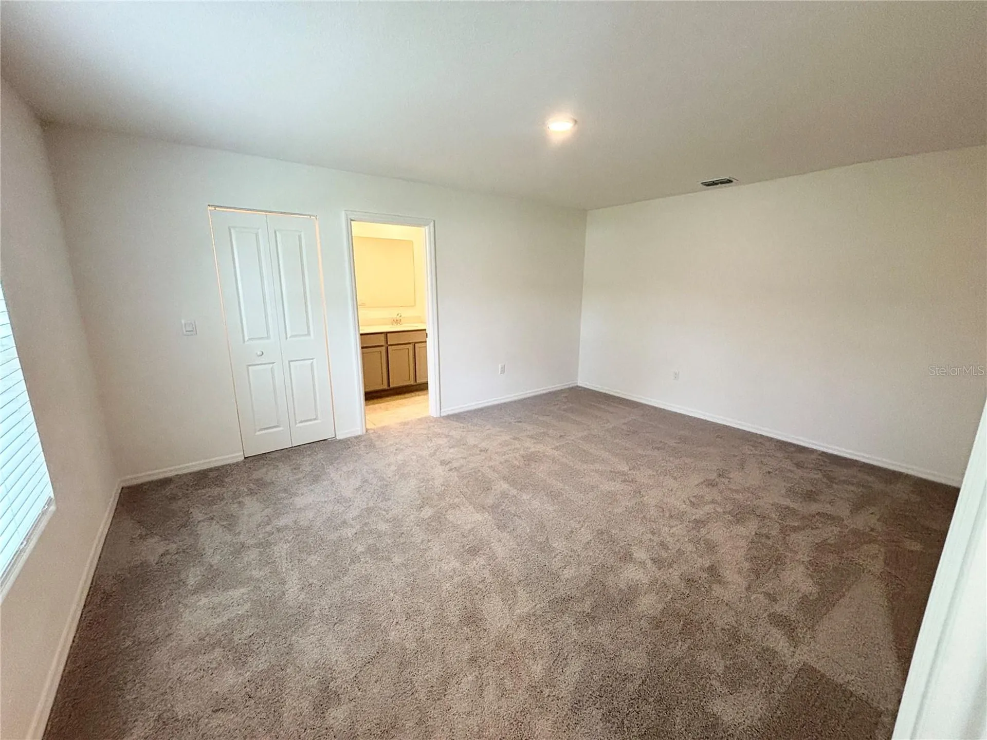 137 Maple Drive W Kissimmee FL 34759
