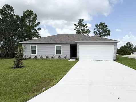 137 Maple Drive W Kissimmee FL 34759
