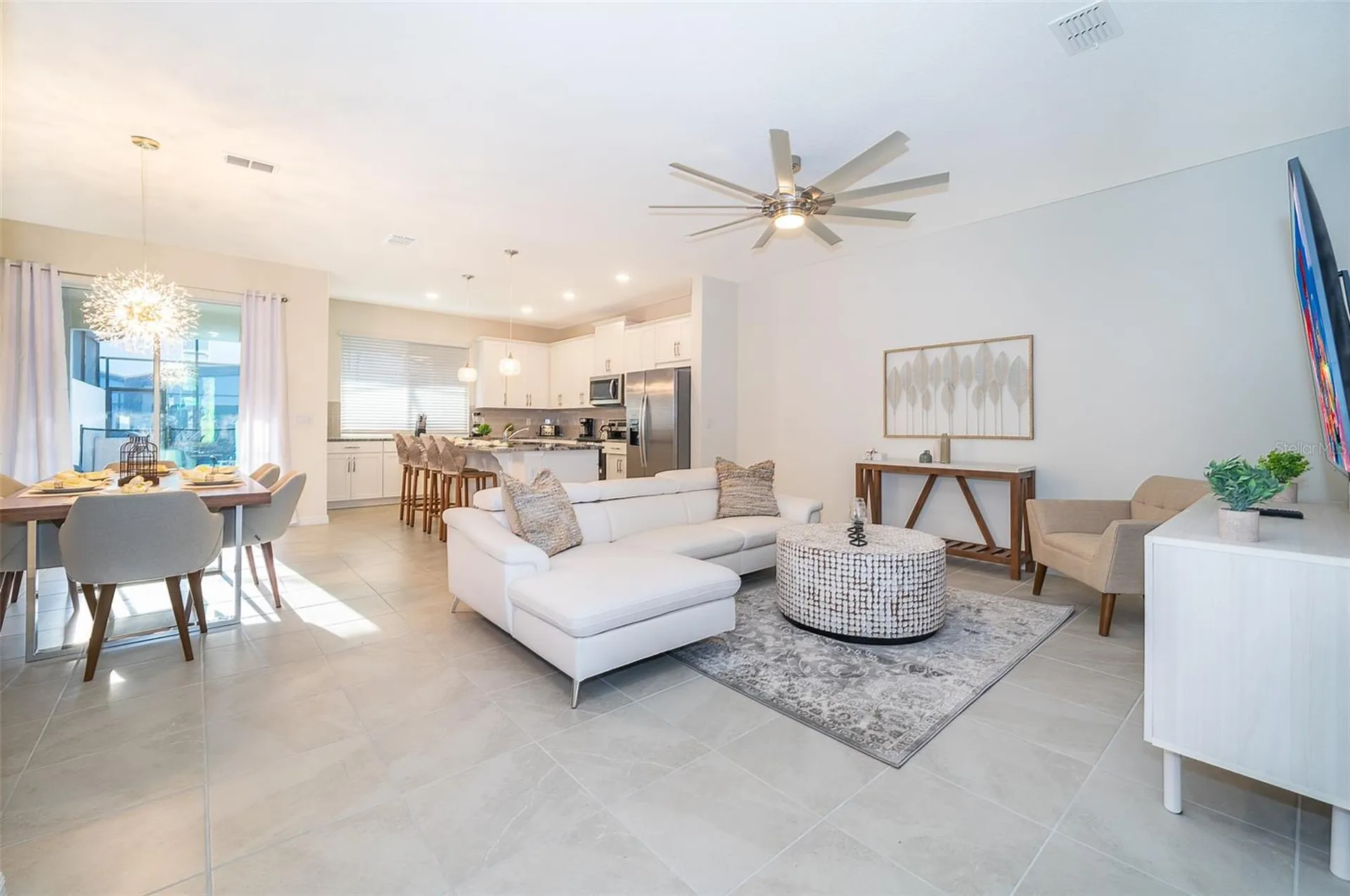 1696 Tropical Palms Circle Kissimmee FL 34747