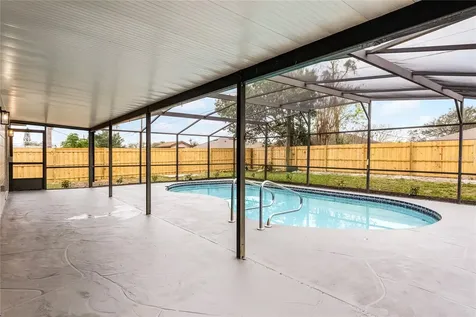 2335 Montano Street Deltona FL 32738