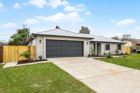 2335 Montano Street Deltona FL 32738