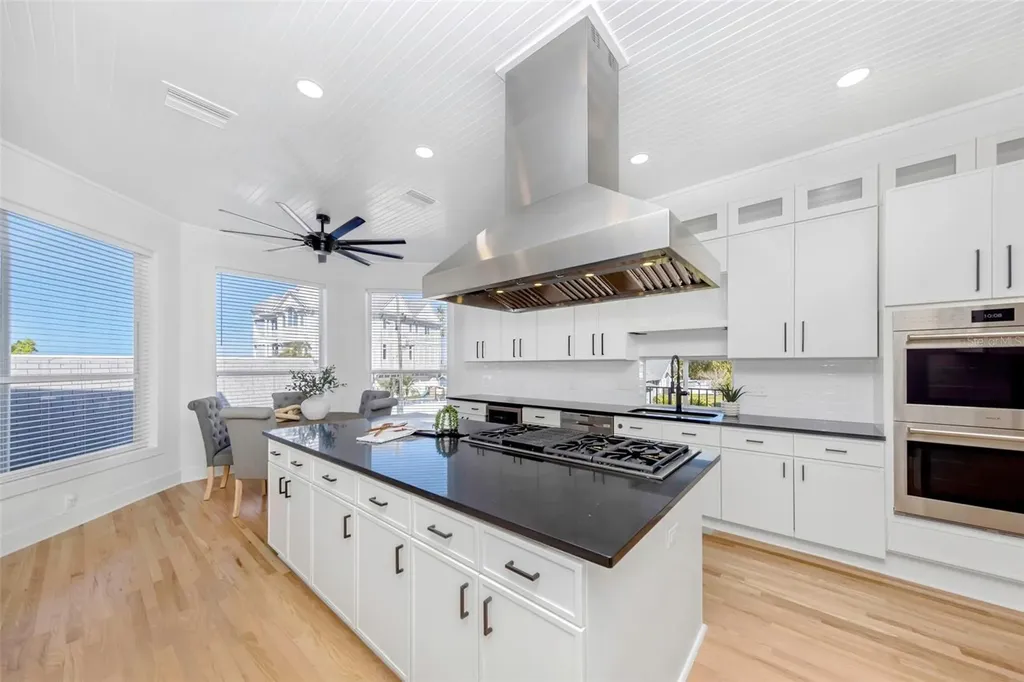 606 Indiana Avenue Crystal Beach FL 34681