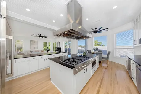606 Indiana Avenue Crystal Beach FL 34681